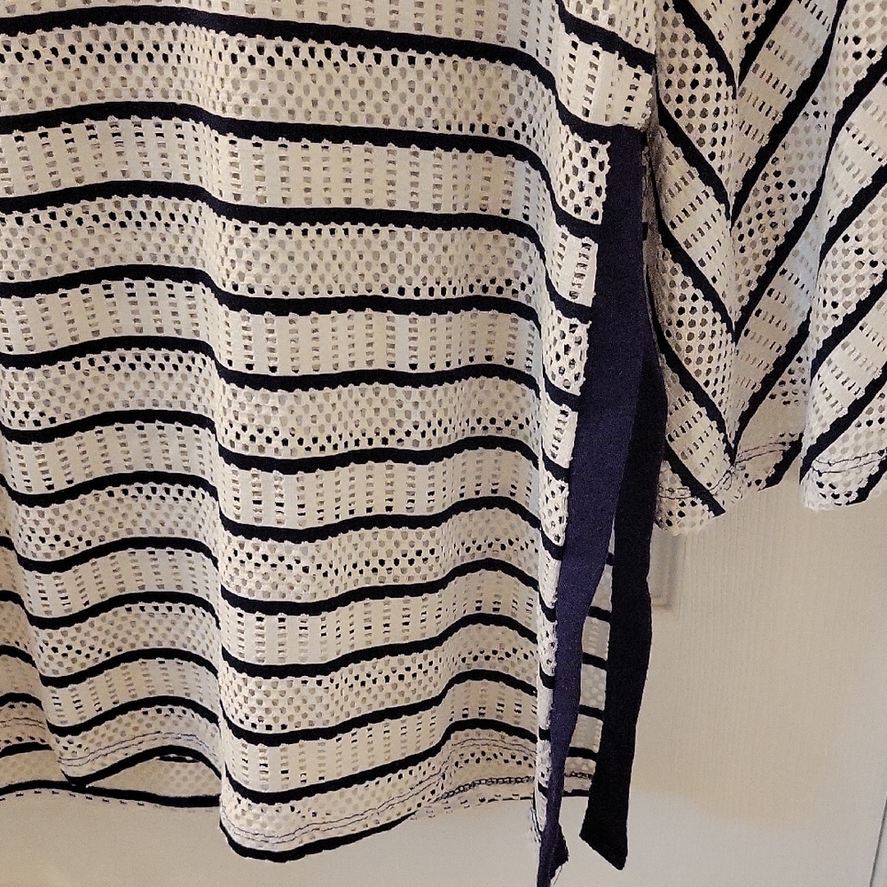 Beach Break Navy & White Hooded Swim Coverup Super Cute!! - Picture 4 of 10